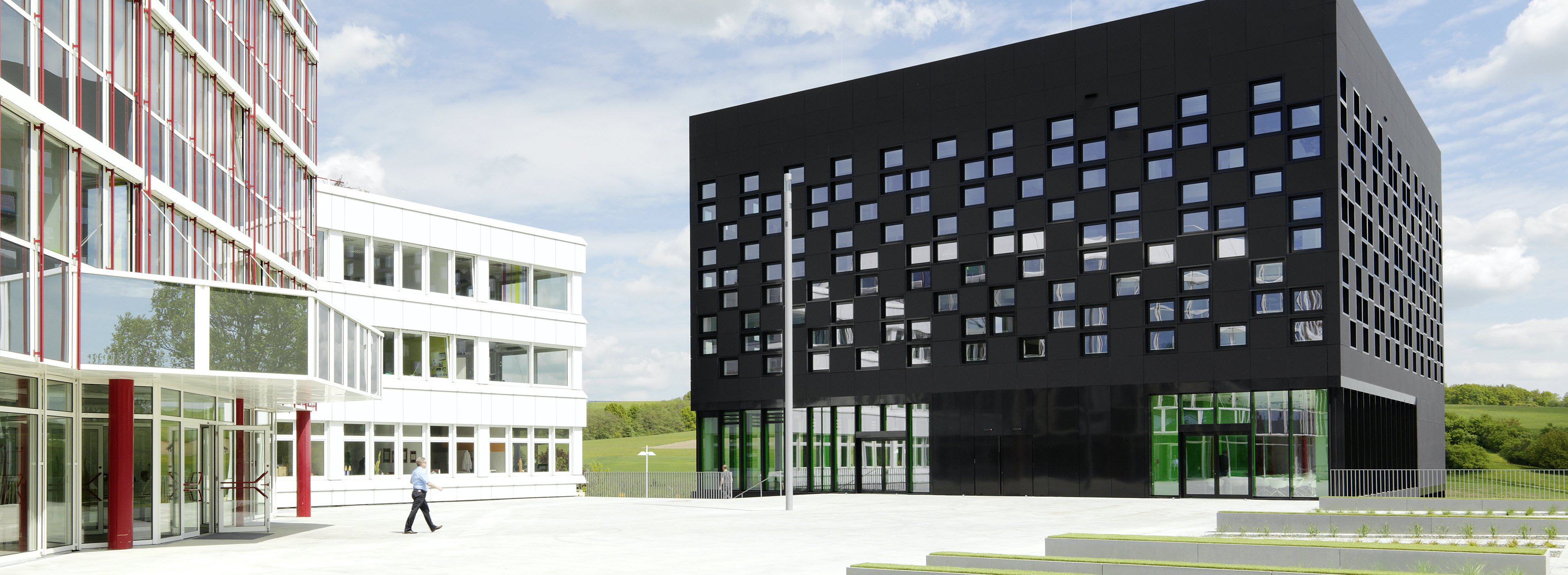 Foto des Firmengebäudes von außen