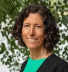Porträtfoto von Nina Goßlau