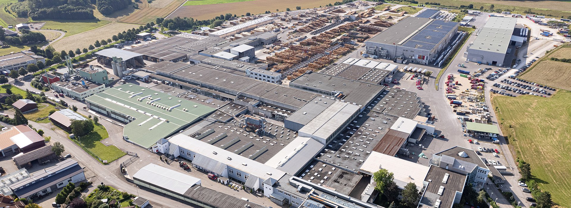 Luftbild des Betriebsgeländes
